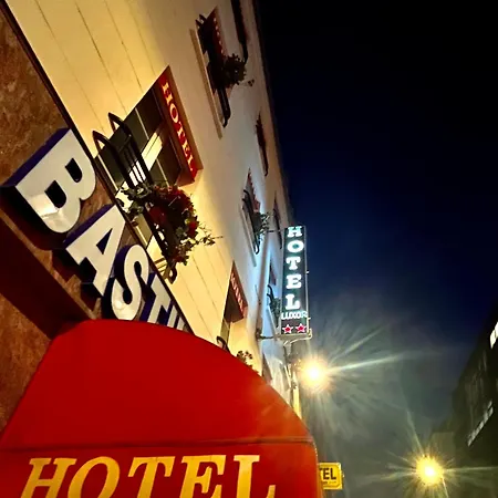 Hotel Luxor Bastille 2*