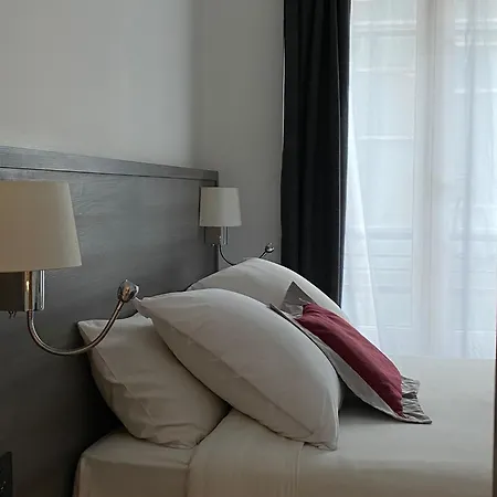 Luxor Bastille Hotel