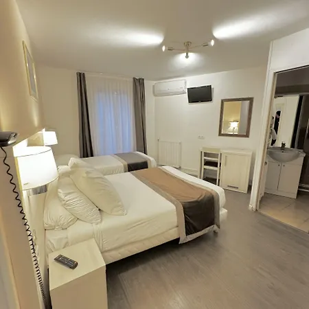 Hotel Luxor Bastille París