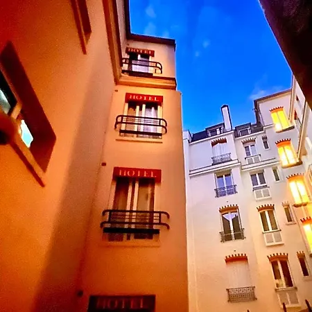Hotel Luxor Bastille 2*