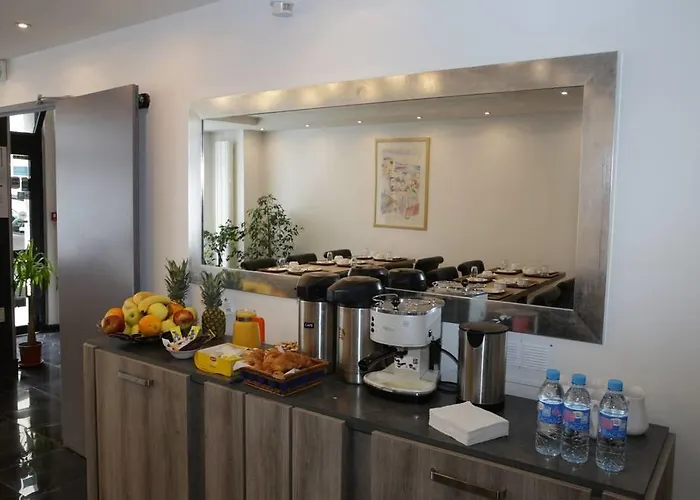 룩소르 바스티유