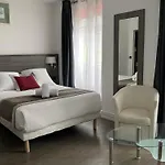 Luxor Bastille Hotel