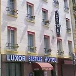 Hotel Luxor Bastille 2*