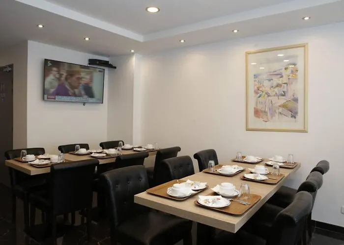 Luxor Bastille 2*